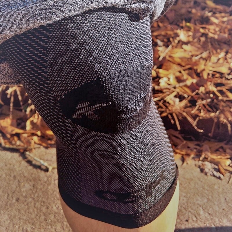 KS7 Knee Compression Sleeve - Soft Support &amp; Stabilization